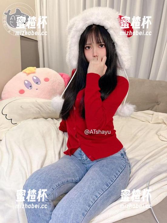 AT鲨 AT鲨的办公室写真,看久了竟也想上班了
