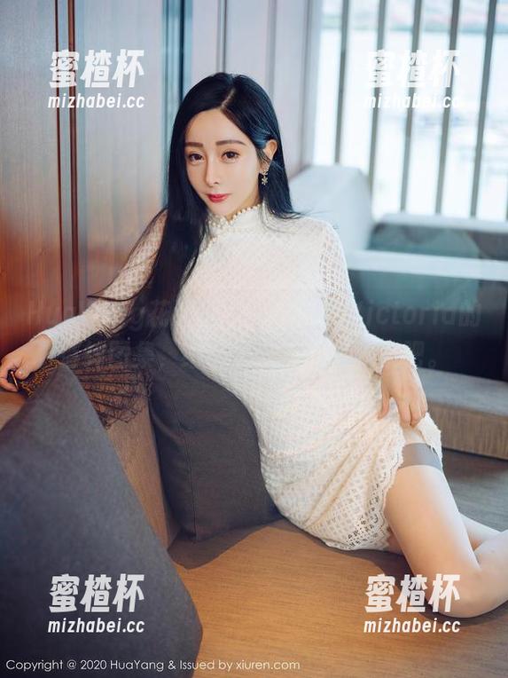 HuaYang花漾 - 下载这果儿Victoria的清纯图集，给青春时代留个纪念吧。