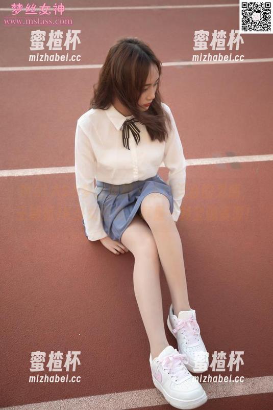 MSLASS梦丝女神-王娇娇 MSLASS梦丝女神 - 来自天台的灵感,王娇娇JK少女图集,真是一颗宝藏资源!