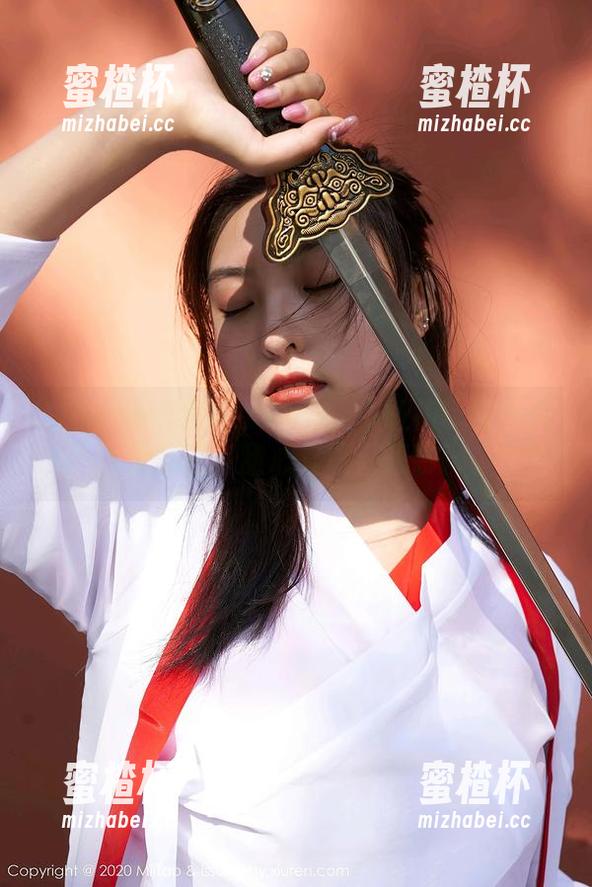 MiiTao蜜桃社-Cris_卓娅祺 MiiTao蜜桃社 - Cris_卓娅祺带着一片无圣光,甜心套图好想聊聊
