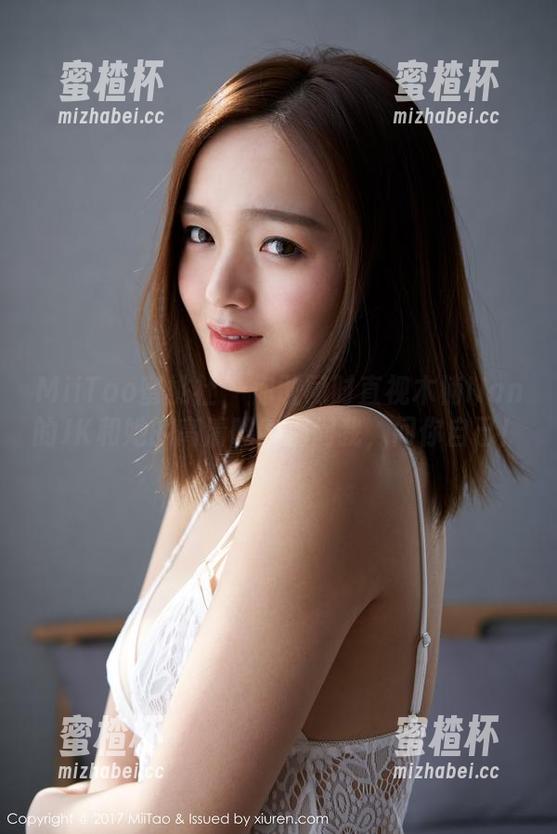 MiiTao蜜桃社-木楠Nan MiiTao蜜桃社 - 你敢同时直视木楠Nan的JK和她的高清吗?别问我,问你自己!