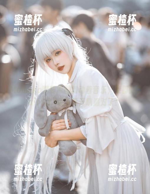 Momoko葵葵 Momoko葵葵原图舞动着音乐,柴郡的CaitSith似乎要开趴派对了!