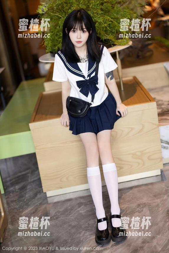 XIAOYU语画界-李丽莎 XIAOYU语画界 - 李丽莎的写真,呵,油亮到让人冒汗