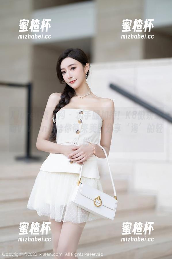 Xiuren秀人网-K8傲娇萌萌Vivian Xiuren秀人网 - 水手服加持!K8傲娇萌萌Vivian来给你带来美图分享‘海’的轻松