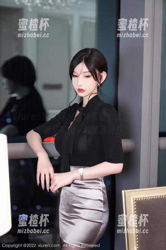 Xiuren秀人网-大白兔吖 Xiuren秀人网 - 这种套装,大白兔吖,高清又有趣,谁能顶得住?