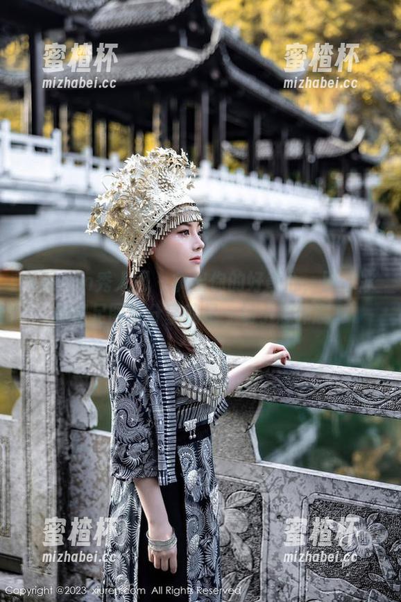 Xiuren秀人网-田冰冰 Xiuren秀人网 - 拿出你的好奇心,田冰冰的裸足图包分享就是一场小恶作剧。