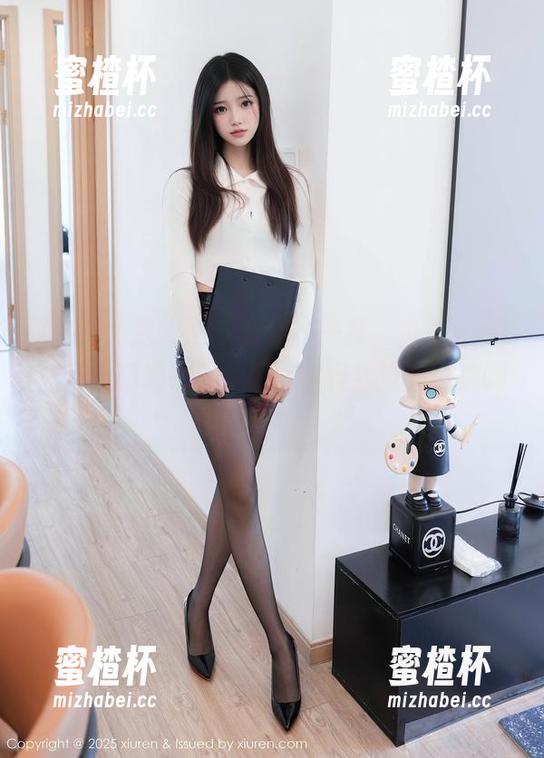 Xiuren秀人网-白芷yy Xiuren秀人网 - 就是不一样,白芷yy在线献上超绝礼服作品,别怪我没提醒你啊!