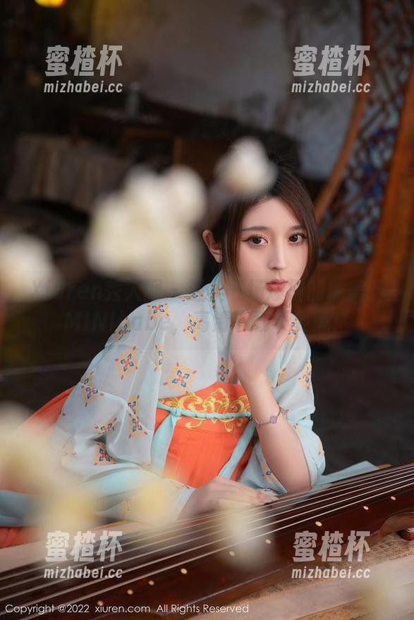 Xiuren秀人网-糯美子MINIbabe Xiuren秀人网 - 温柔气场爆棚的糯美子MINIbabe,高清下载不要怂!