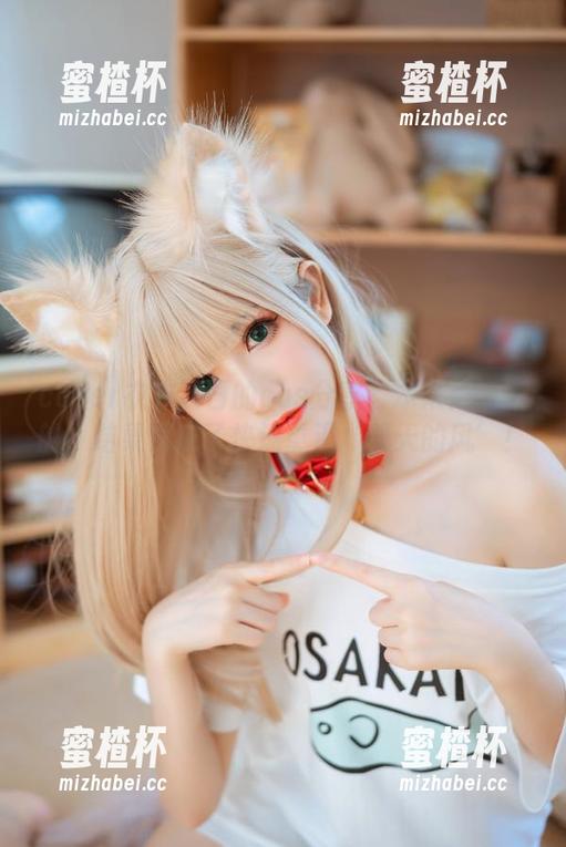 coser衣衣夏日的cos分享：本来是清凉的，结果变成了快速重温‘夏天的风’！