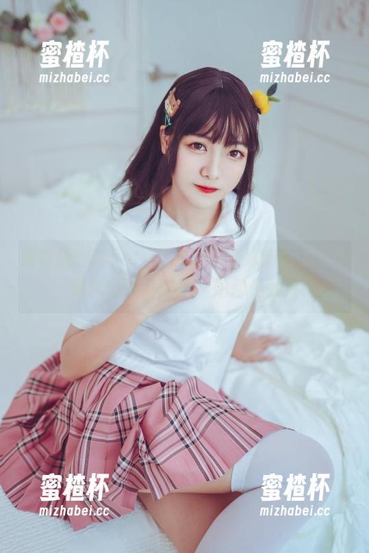 lovely呆玄 限量版:lovely呆玄的邻家妹妹高清合集,聚焦日常,随手一拍都是大片!