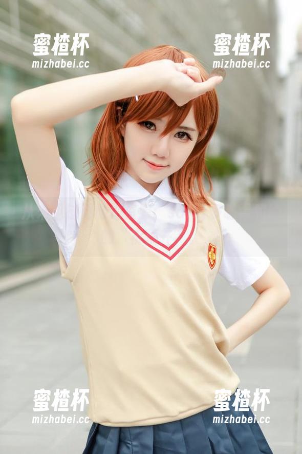 sally多啦雪 从未见过的私拍资源:sally多啦雪和她的“祈荒井”。