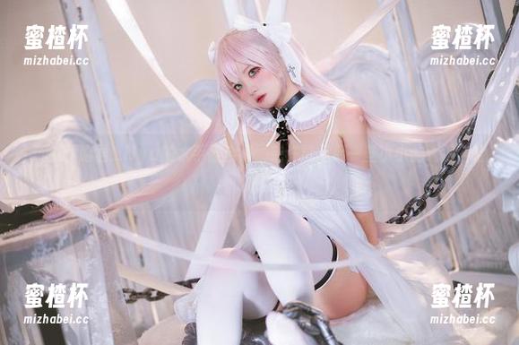 伊喵君_Nya 试试伊喵君_Nya的水手服合集,或许能掀起一些小小的海浪,哈哈!