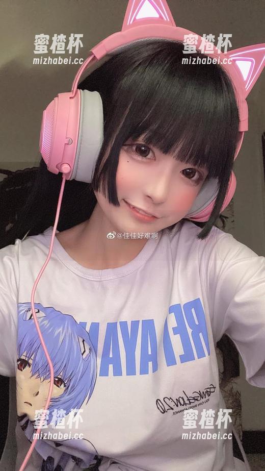 佳佳好难啊 图片里的姐姐:只要你敢看,佳佳好难啊就敢拍!