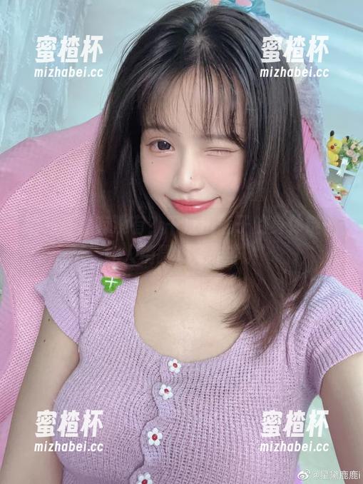 千反田鹿子 福利写真有没有?千反田鹿子的身体链,让人稍微想入非非。