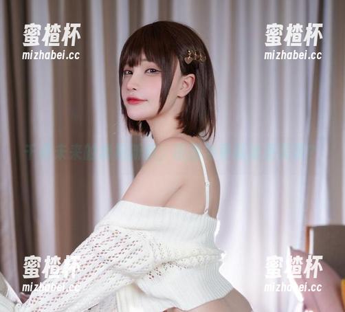 千夜未来的旗袍新解，原图与更新谁更美呢？