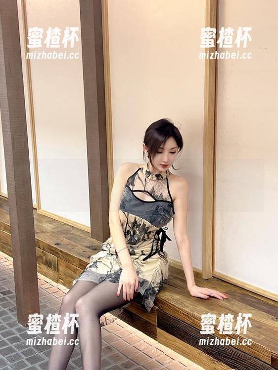 周妍希 微密圈 - 周妍希海滩合集:我见到的沙子,你见过吗?来下载吧!