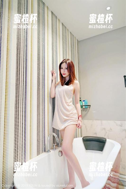 嗲囡囡-luna张静燕 嗲囡囡 - 在图库里逛逛luna张静燕的制服,多么“恰到好处”的风格啊