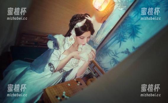 当在下萝莉控ii化身女王，图集里隐藏了些什么呢？