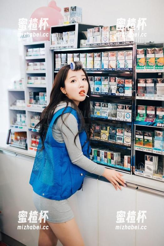 来自孙乐乐(손예은)的Loozy双重约会套图，绝对让你为选择恐惧症点赞！