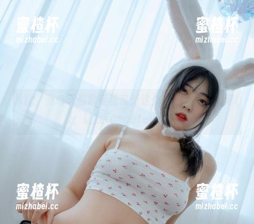 从此，我每天都需要看奈何这少女cos的宋哈娜(송하나)，让我forgeteverything!