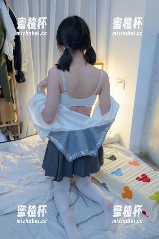 少女秩序 - 小满的女友变脸了！快来免费图集，福利不用谢
