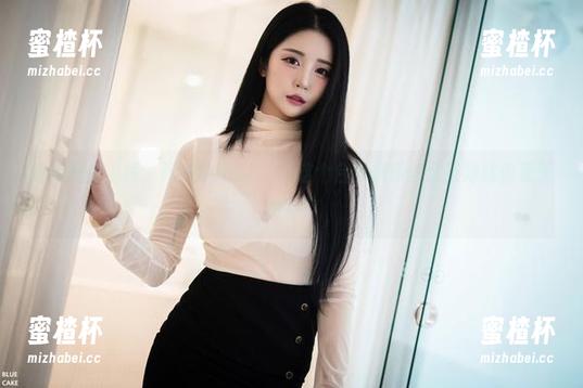 最新图库上线，普美Bomi(보미)这个台球俱乐部女孩她就像夏天的冷饮
