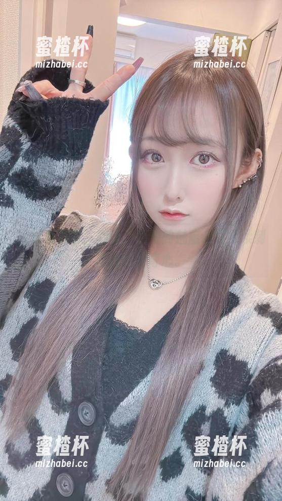 月城委员会 月城委员会,别停,免费的魅魔合集持续刺激我的好奇心。