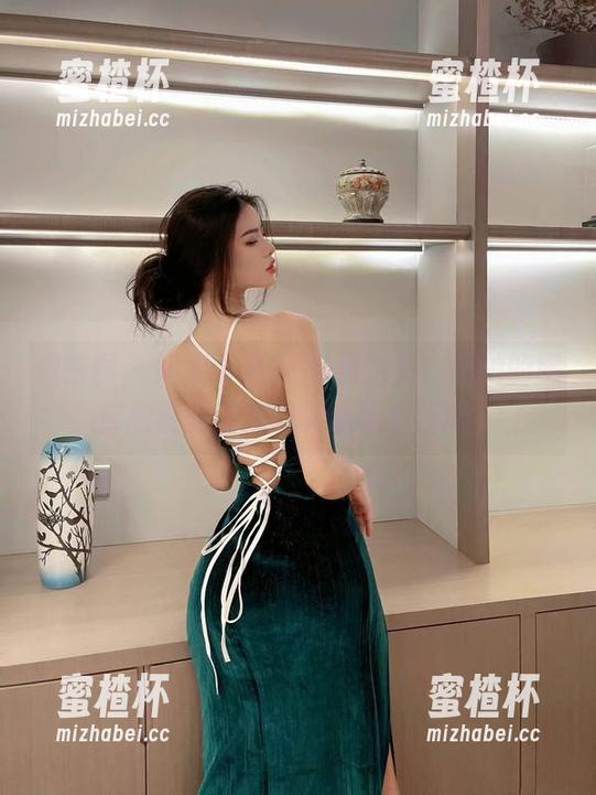 李嘉欣97 微密圈 - 如果李嘉欣97是空姐,那她的图库和资源肯定让人流连忘返吧。
