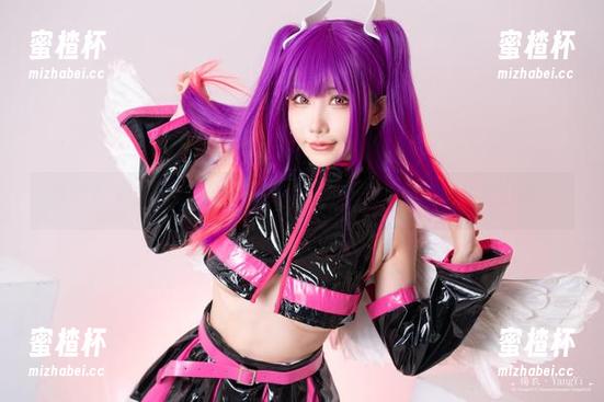 杨衣yangyi 无圣光也能妖娆,杨衣yangyi的Yoimiya图包值得一瞧!