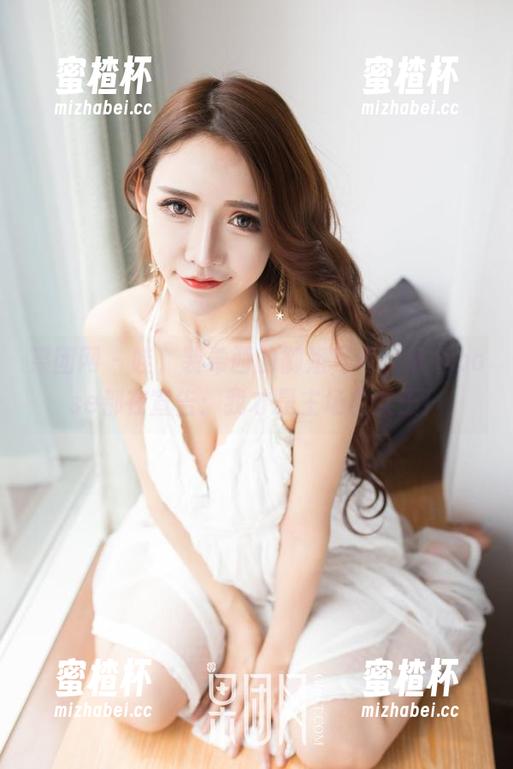 果团网 - 哇，裴希西的御姐写真，每个pose都在宣告：我才是主场的女王！