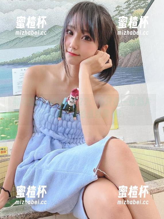 柳丸 柳丸的Fantia-2022:不只是一张照片,还有大量的点赞需补!