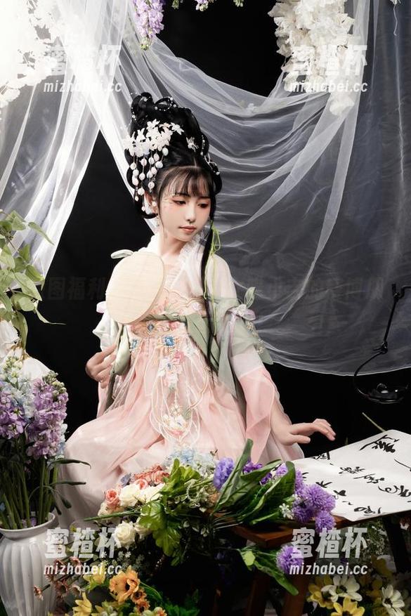 爆机少女喵小吉 原图福利放送,爆机少女喵小吉的赛博朋克不止于色彩!
