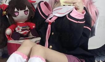 白栎Shirly的美图大咖秀，今天你被粉色打call了吗？