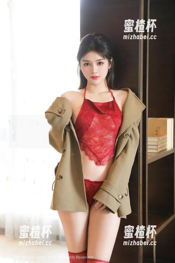 秀人网 - 护士Suki_baby的图片合集：她比任何药都能好得快！