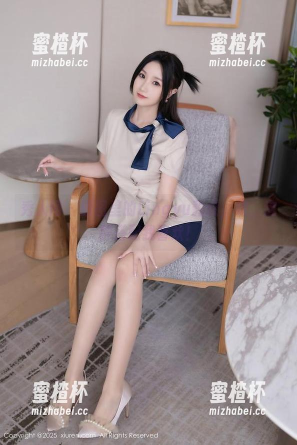 秀人网-lingyu69 秀人网 - 原图里的Lingyu豹纹,哦,这种搭配我喜欢!
