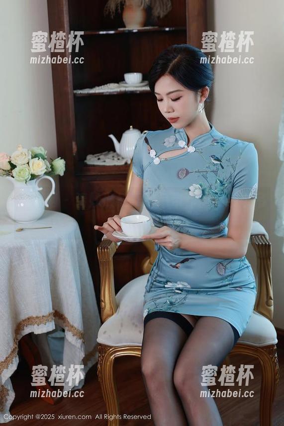 秀人网 - 清妙倾情奉献吊带作品：哪个吊带最撩你？