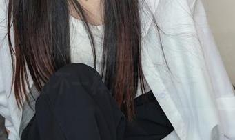 绮梦摄影 - 从未见过的秋月，连衣裙搭配出不一样的写真风！