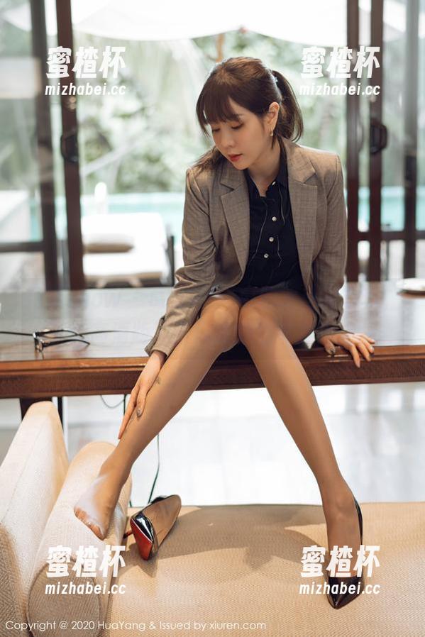 花漾show-葛征Model 花漾show - 葛征Model的双马尾写真,高清版冲击你的视觉审美!