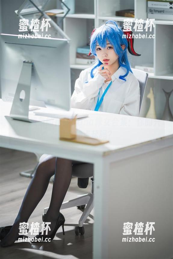 花铃Hana 超乎想象的花铃Hana修女合集:你的兴趣会加点盐吗?