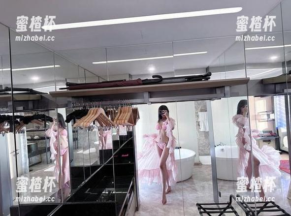 微密圈 - 网袜不只是个样子，葛征作品集分享来啦！