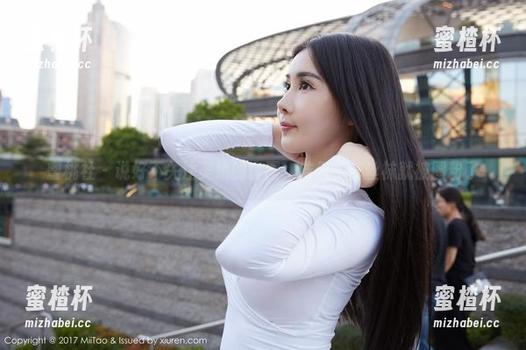 蜜桃社-美绪 蜜桃社 - 说好不关注美绪的套图,结果一套丝袜就被圈粉了