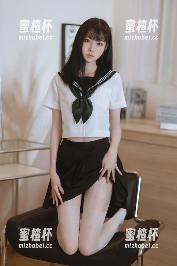 许岚LAN 许岚LAN的短裙女仆,美图里的神奇小宇宙