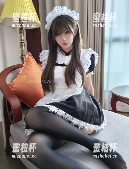 迷之呆梨 套图新鲜出炉,迷之呆梨和她的女孩,又来搞事情。