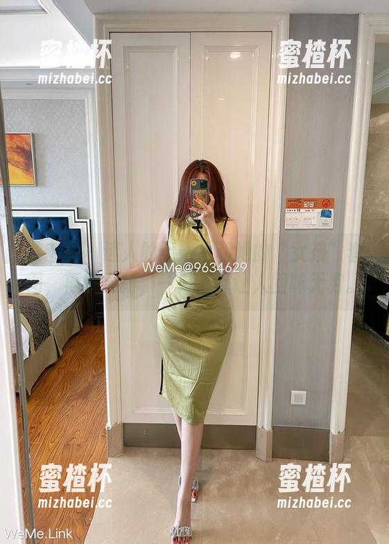 微密圈 - 迷人的五姨太和她的“女孩”套图，再次更新，一幕幕都让人回味无穷。