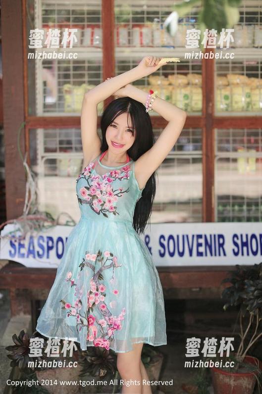 青豆客 - 娜依灵儿的体操服写真，完全是我未曾想象的版本。
