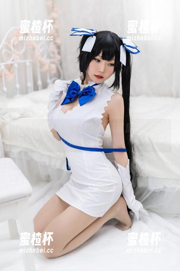 香草喵露露 私拍!香草喵露露和她的玻璃房:少女心比泡泡还要甜!
