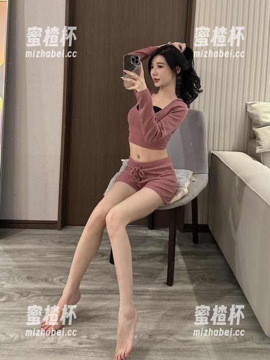 黎允熙 微密圈 - 原图真香!黎允熙的3-5月视图合集,点滴记忆都在她的镜头里