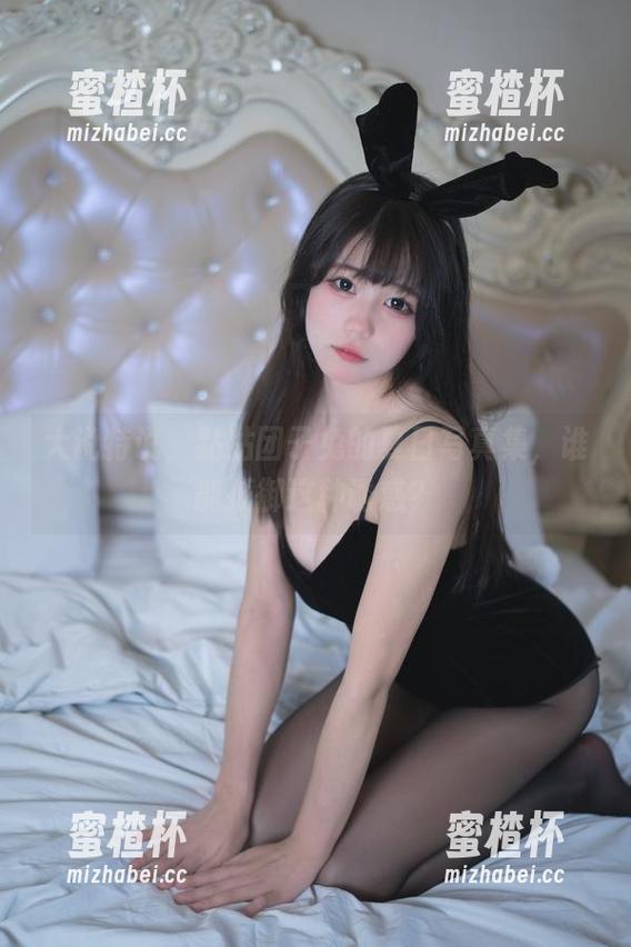 黏黏团子兔 大说特说,黏黏团子兔的夏日写真集,谁能抵御这种诱惑?